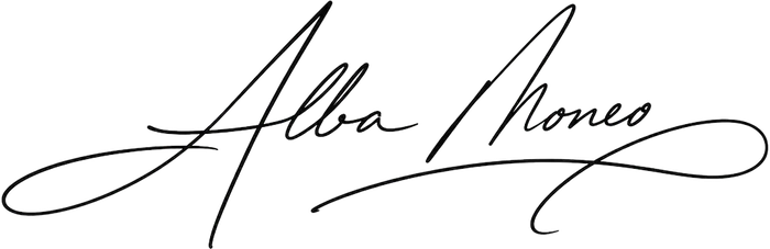 Firma de Alba Moneo